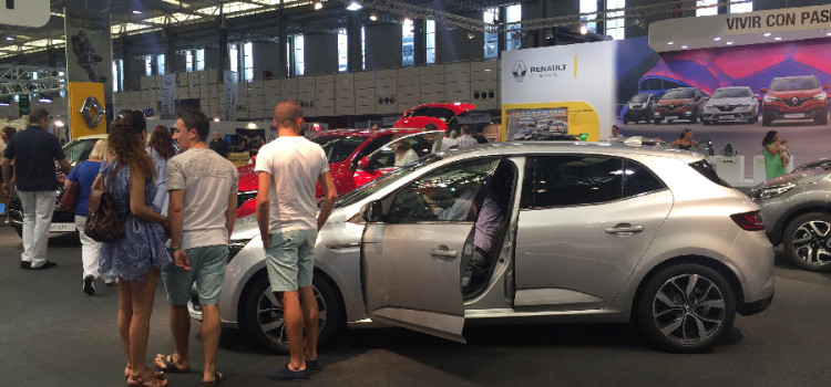 Renault despliega su innovación en la Feria de Muestras