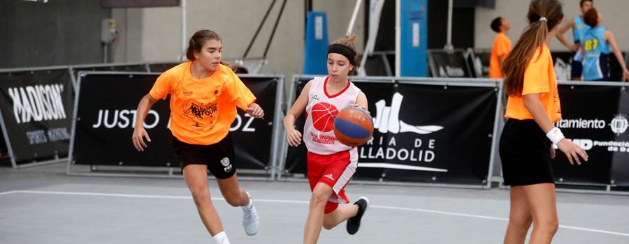 Juegos de Basket, concursos, sorteos y regalos para los más peques en la zona de 3×3 Street Basket Tour