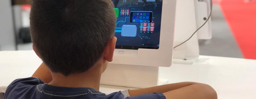 El stand de INCIBE «Tu espacio de ciberseguridad» en la 85 edición Feria de Muestras de Valladolid
