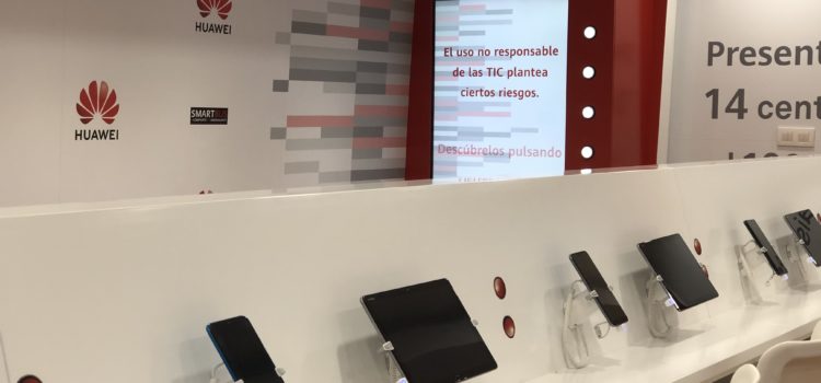 Entra en el Smartbus de Huawei en Navival y ‘Comparte sin arriesgarte’