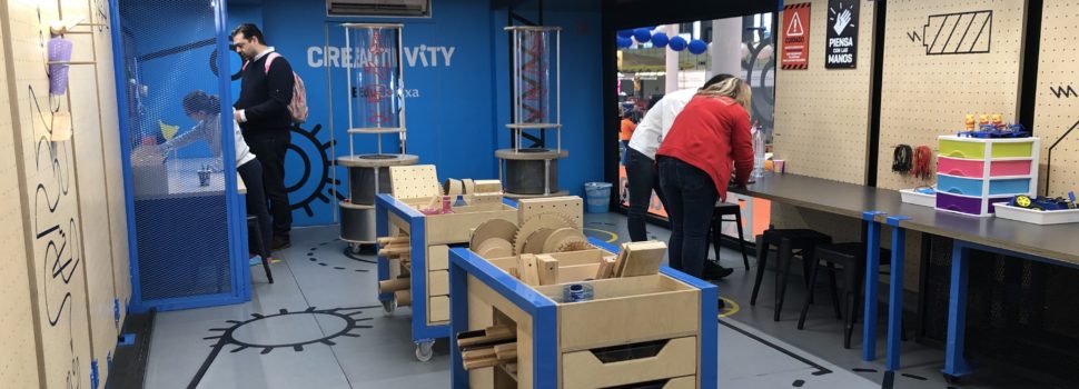 La Caixa trae a Navival ‘Creactivity’, bus itinerante de arte y tecnología